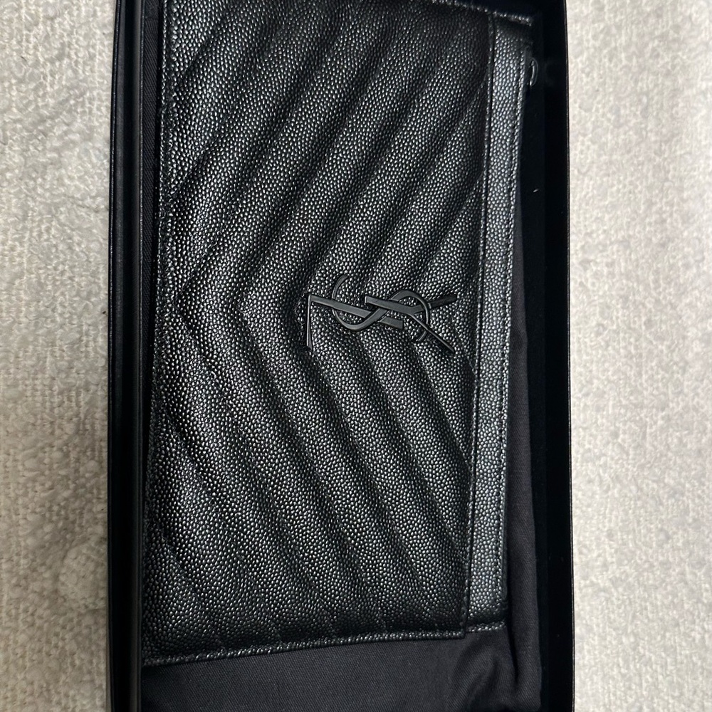 Saint Laurent Monogram Bill Grain De Poudre Chevron Leather Zip Pouch Black